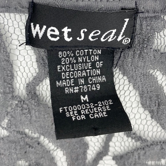 Boho Festival Crochet Lace Top Bundle X 3 SZ S/M - Picture 15 of 16